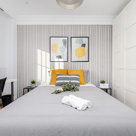 Nordik Rooms Urban - Urena "Grindavik" マラガ エクステリア 写真