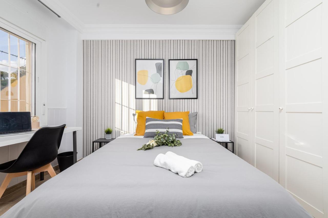 Nordik Rooms Urban - Urena "Grindavik" マラガ エクステリア 写真